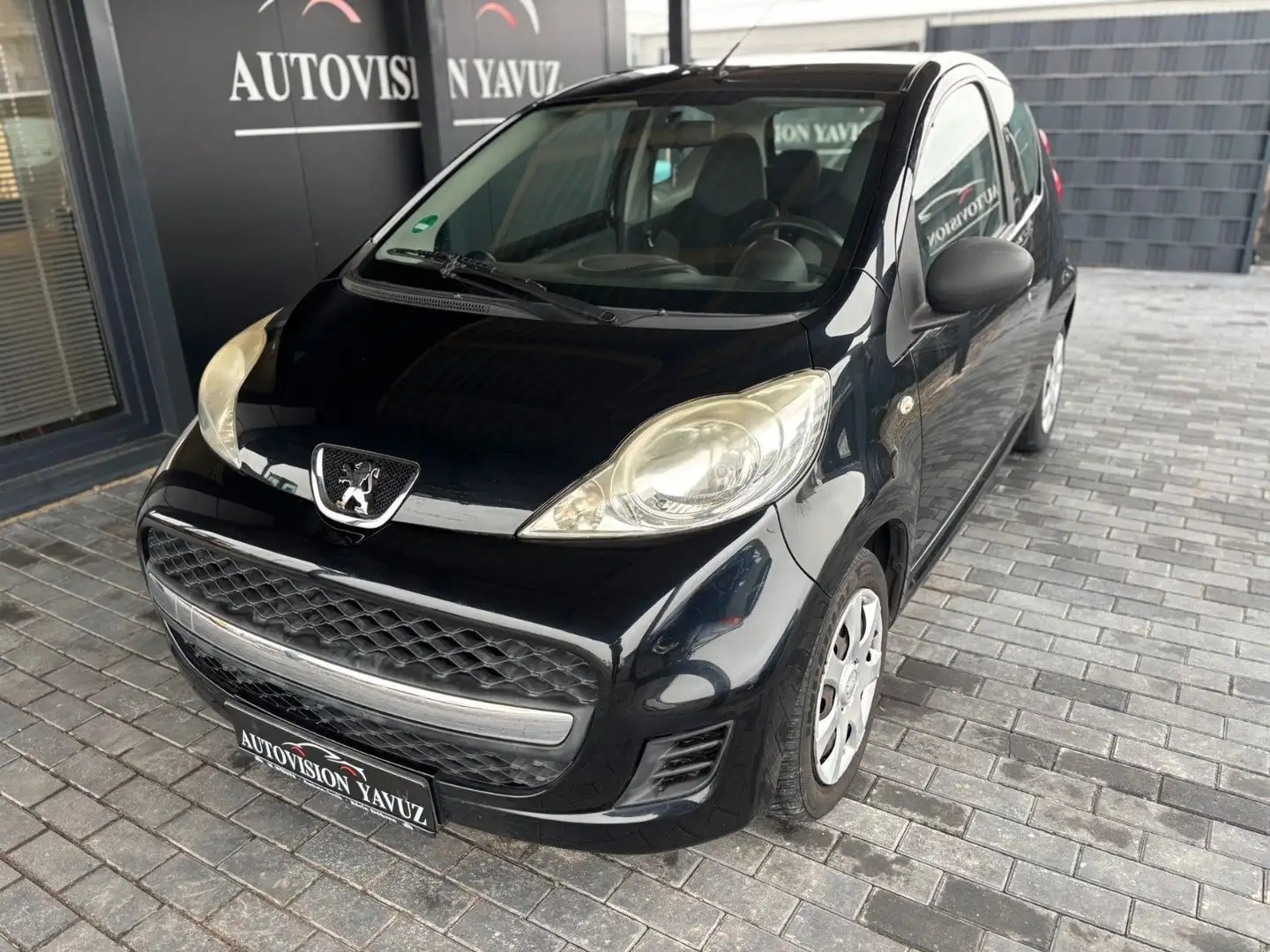 Peugeot 107 Petit Filou/TÜV NEU/SERVICE NEU/GARANTIE/ Schwarz - 1