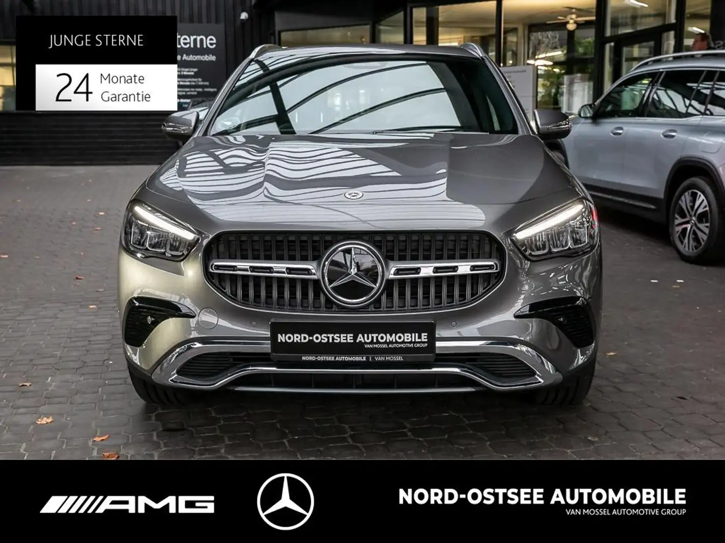 Mercedes-Benz GLA 200 d PROGRESSIVE AHK SHZ MBUX NAVI Gris - 2