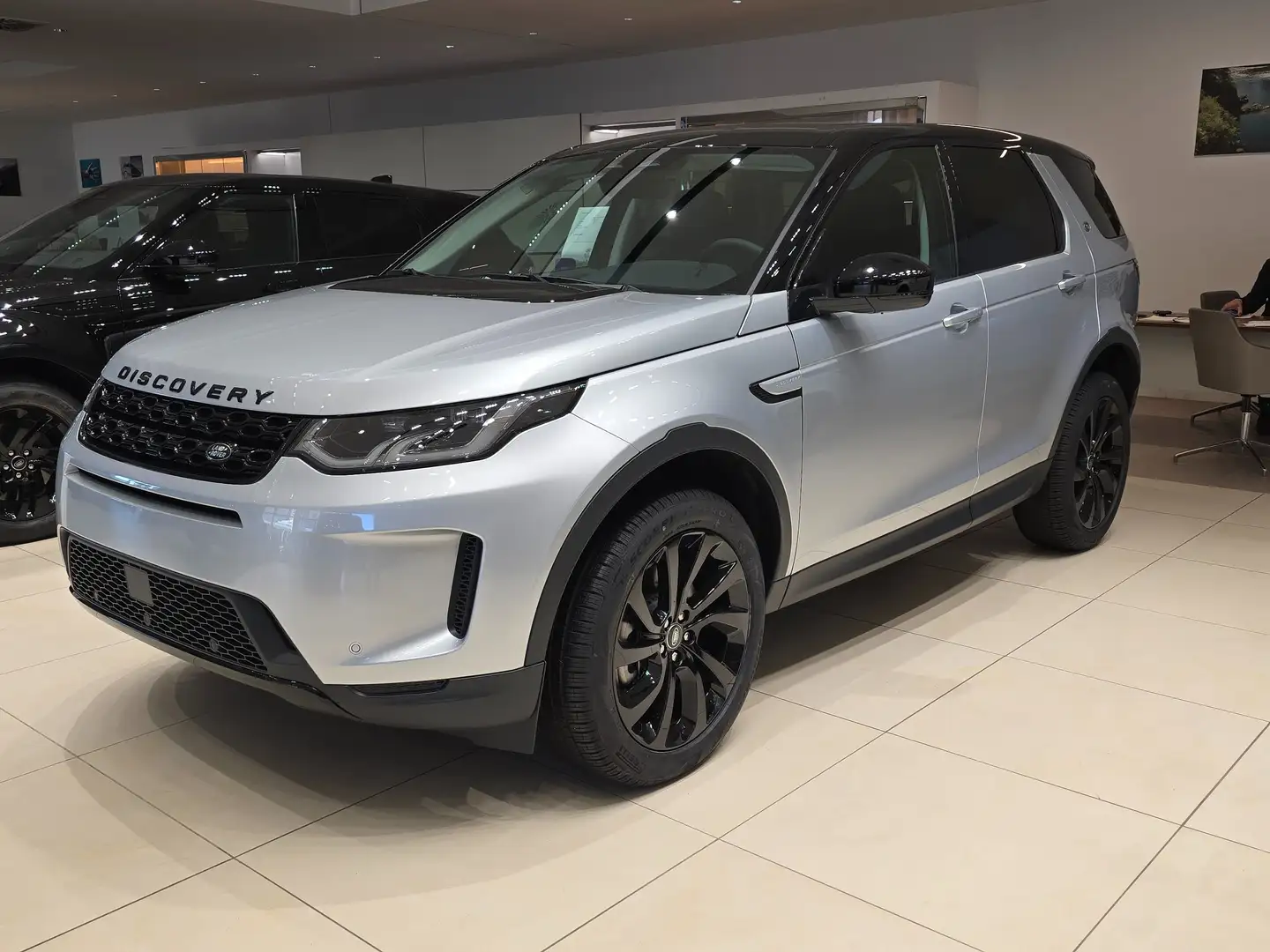 Land Rover Discovery Sport 2.0d ed4 SE fwd 163cv Grigio - 1