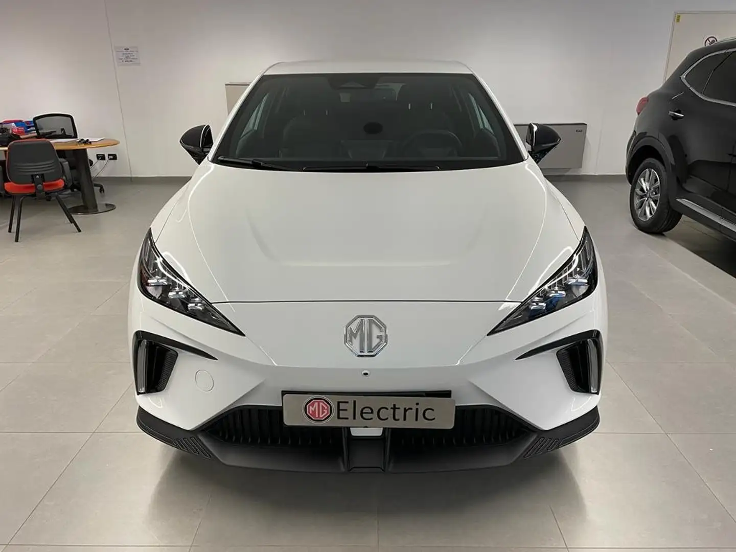 MG MG4 64kW 100%elettrica LUXURY PRONTA CONSEGNA Bianco - 2