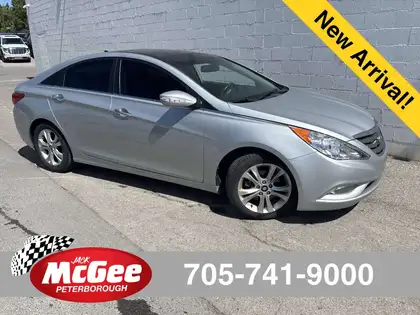 Silver 2013 Hyundai Sonata Sedan Front-Wheel Drive 6-Speed Automatic