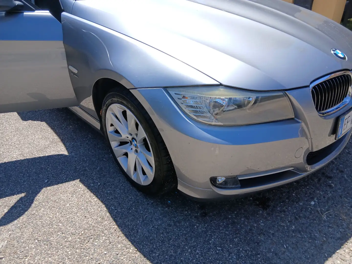 BMW 320 320d xdrive Eletta 184cv - 2