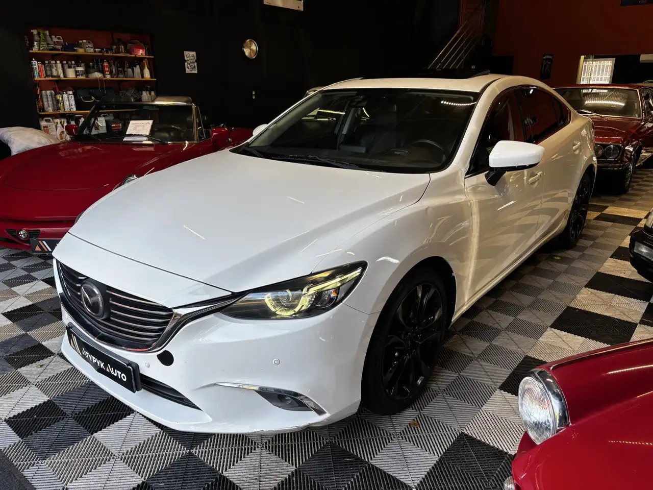 Mazda 6