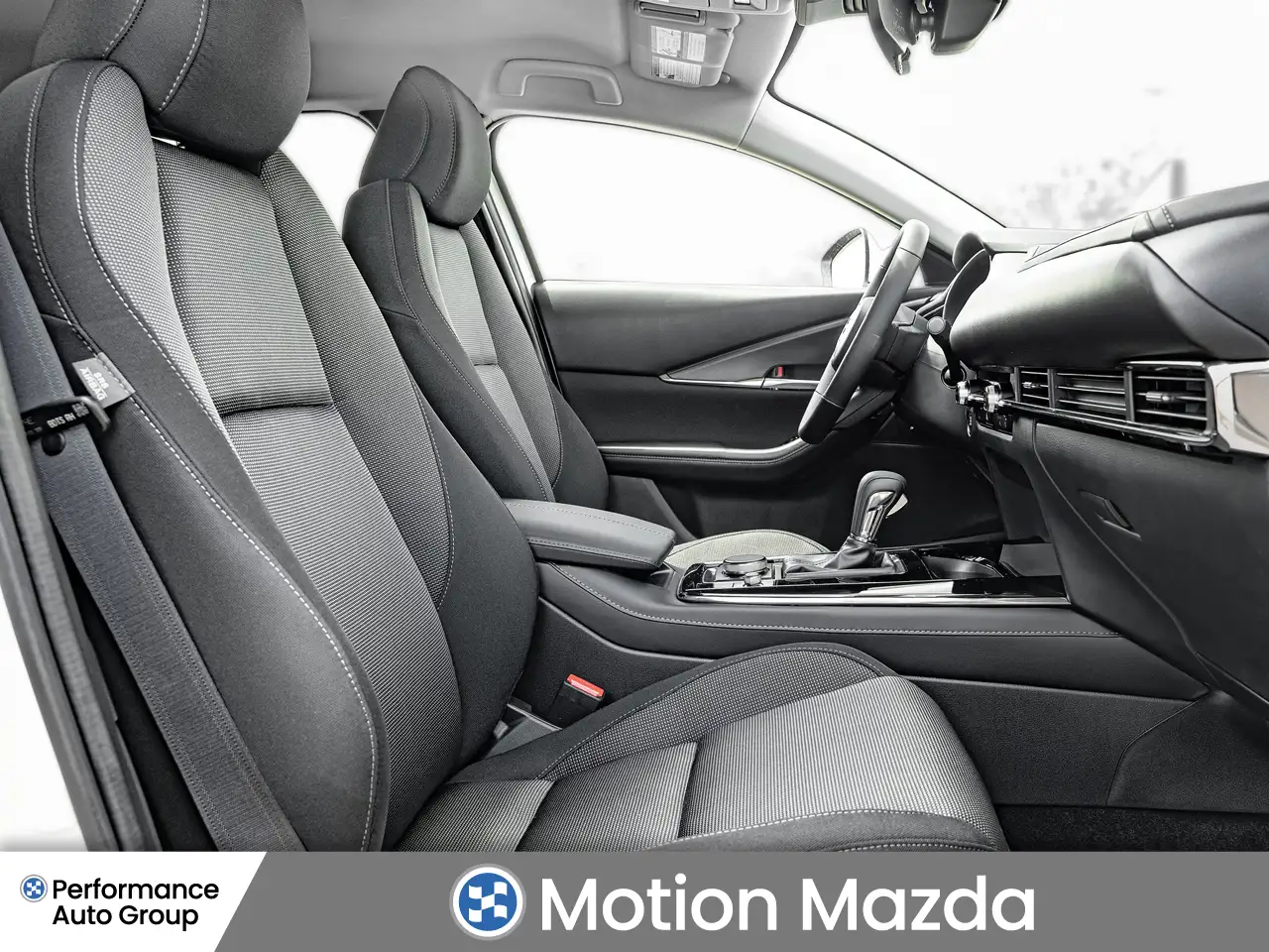 Mazda CX-30 снимка Mazda CX-30