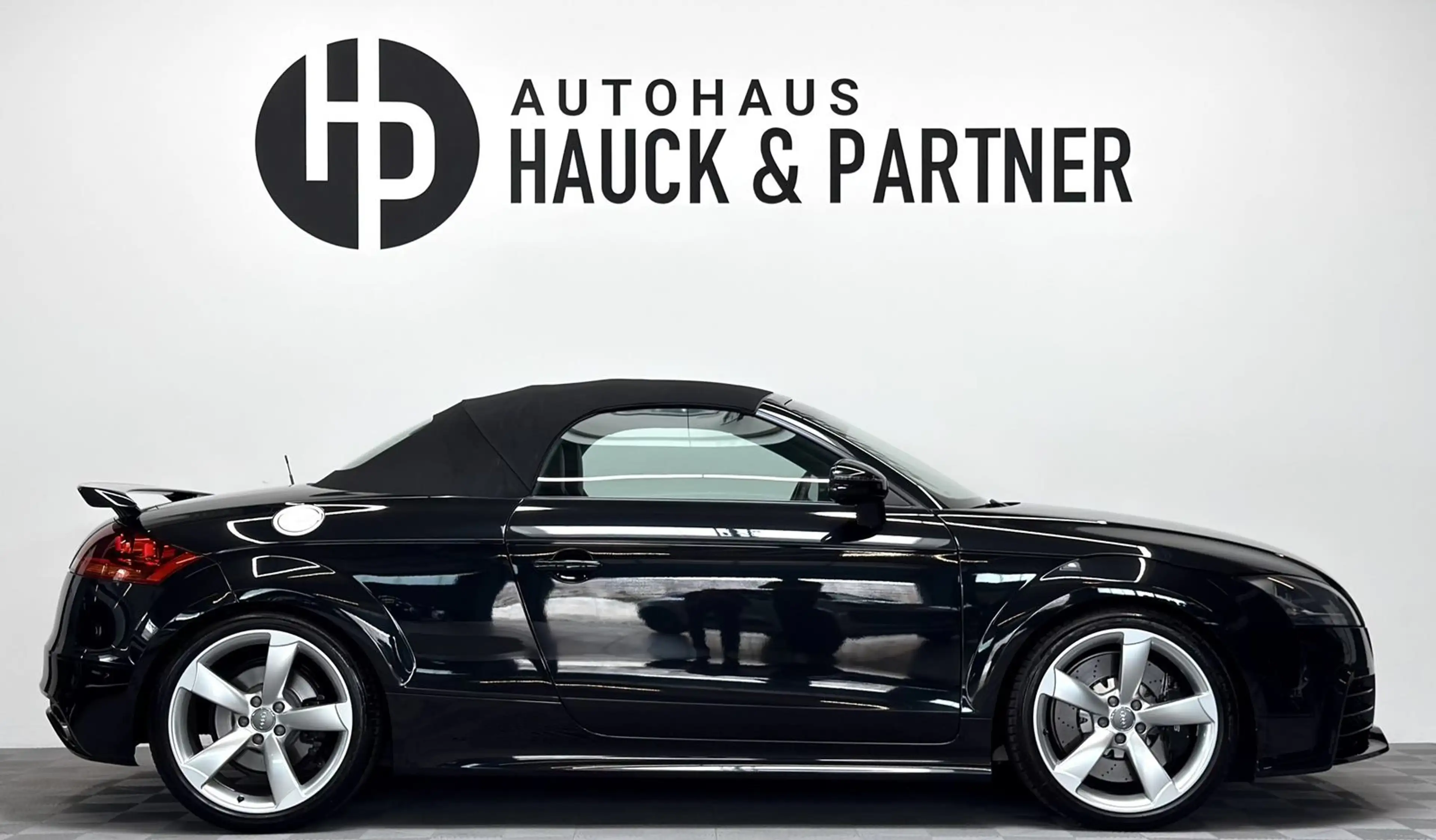 Audi TT RS Roadster q. *Schale*Bose*Xenon Plus*Rotor — photo 8