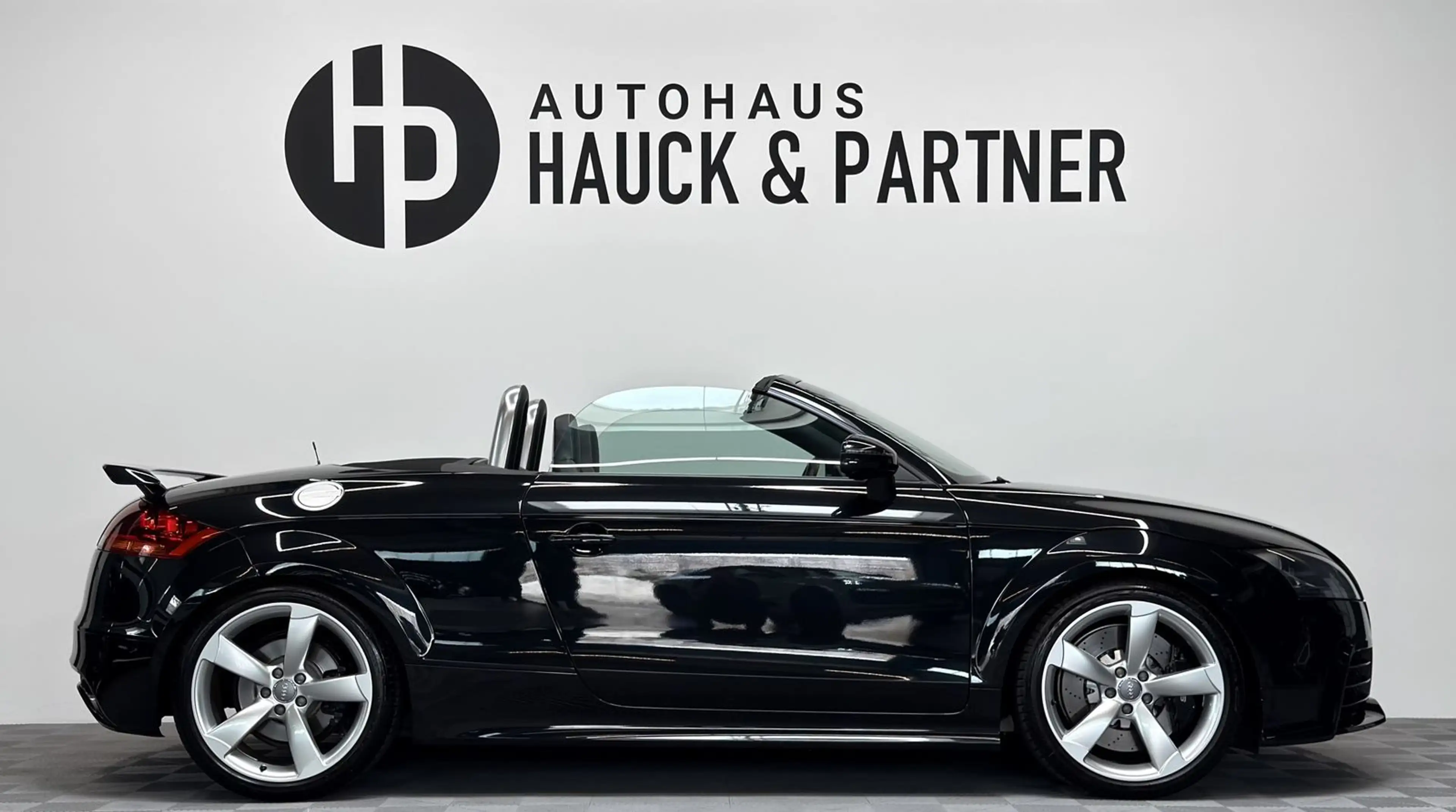 Audi TT RS Roadster q. *Schale*Bose*Xenon Plus*Rotor — photo 7