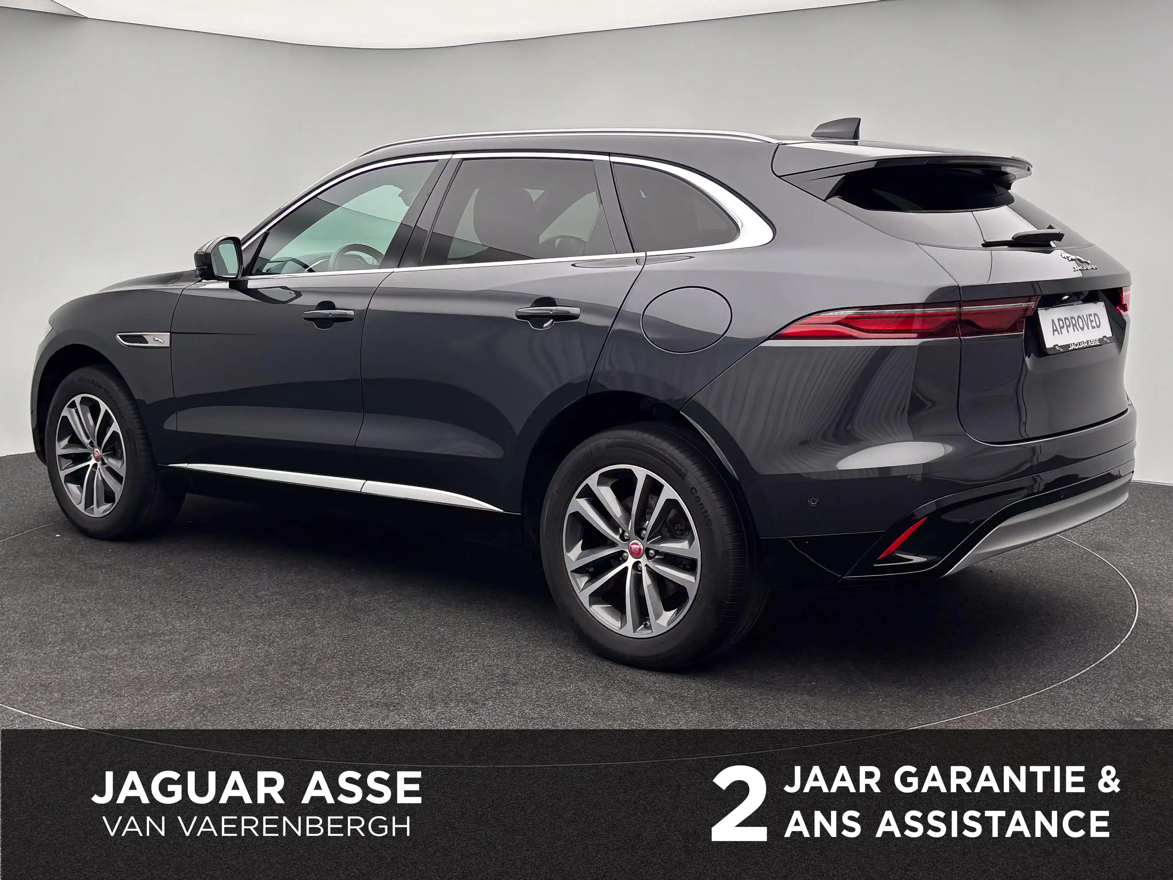 Jaguar F-Pace P400e S AWD Auto. 21MY — photo 15
