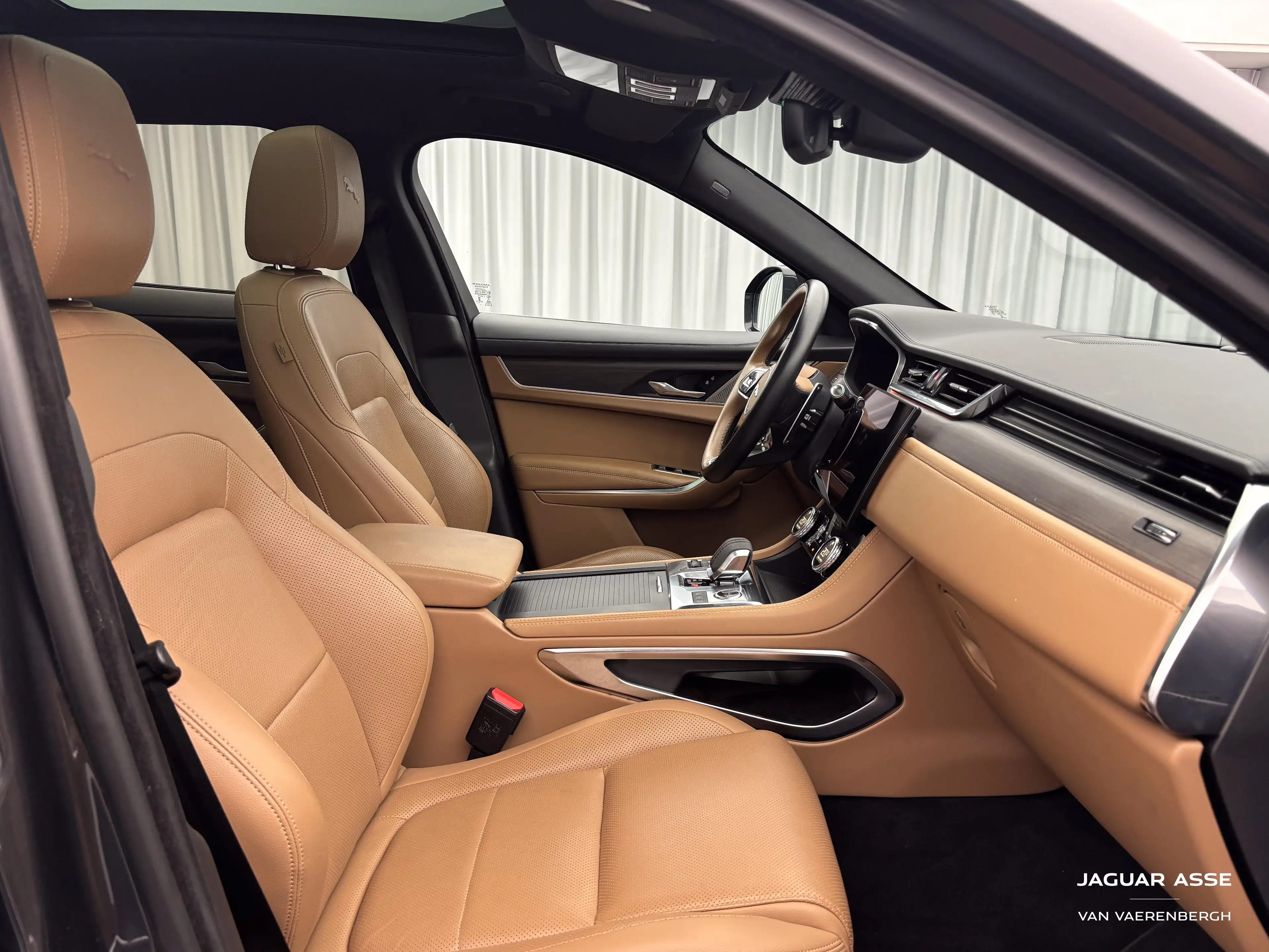 Jaguar F-Pace P400e S AWD Auto. 21MY — photo 3