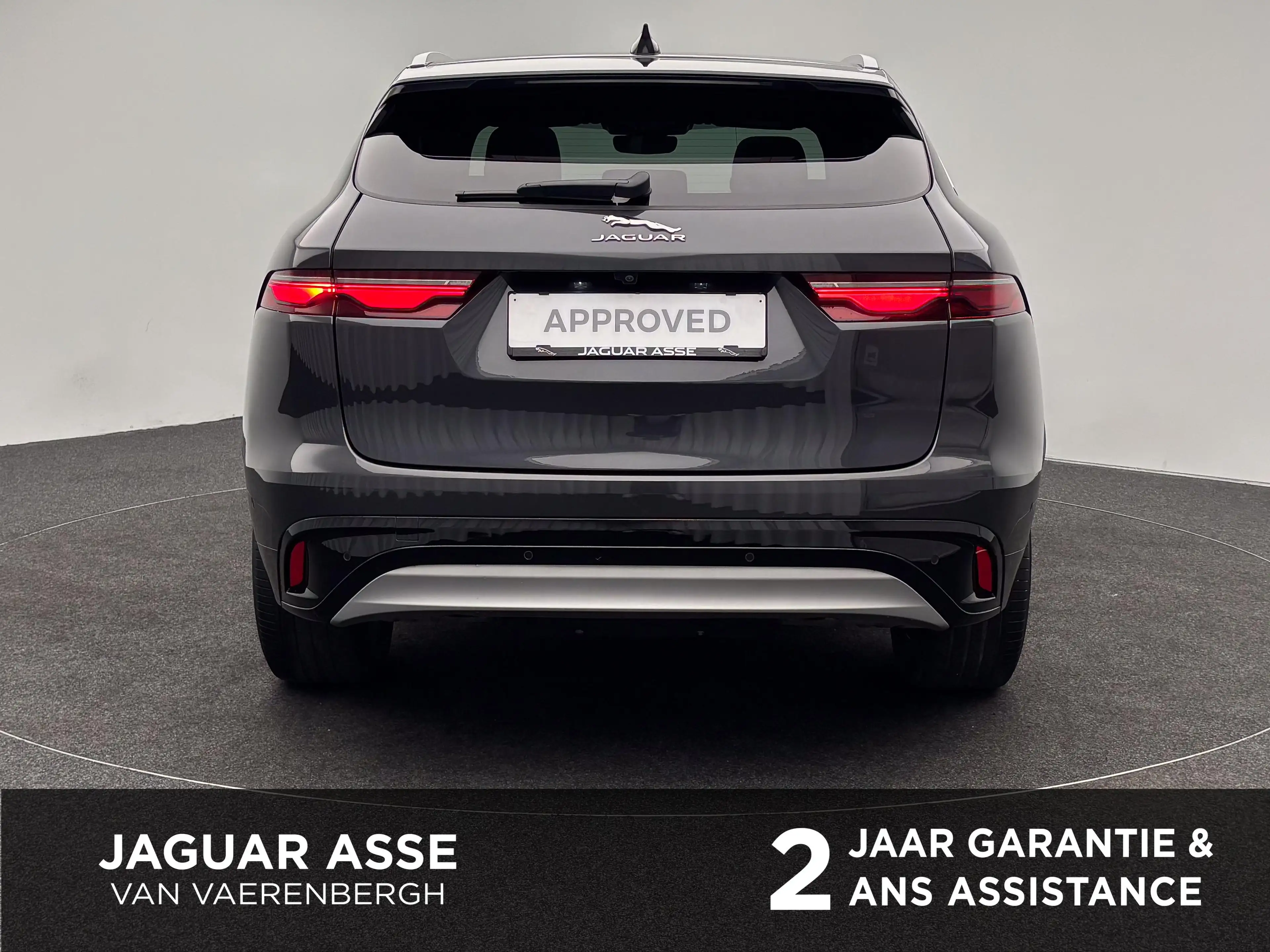 Jaguar F-Pace P400e S AWD Auto. 21MY — photo 7