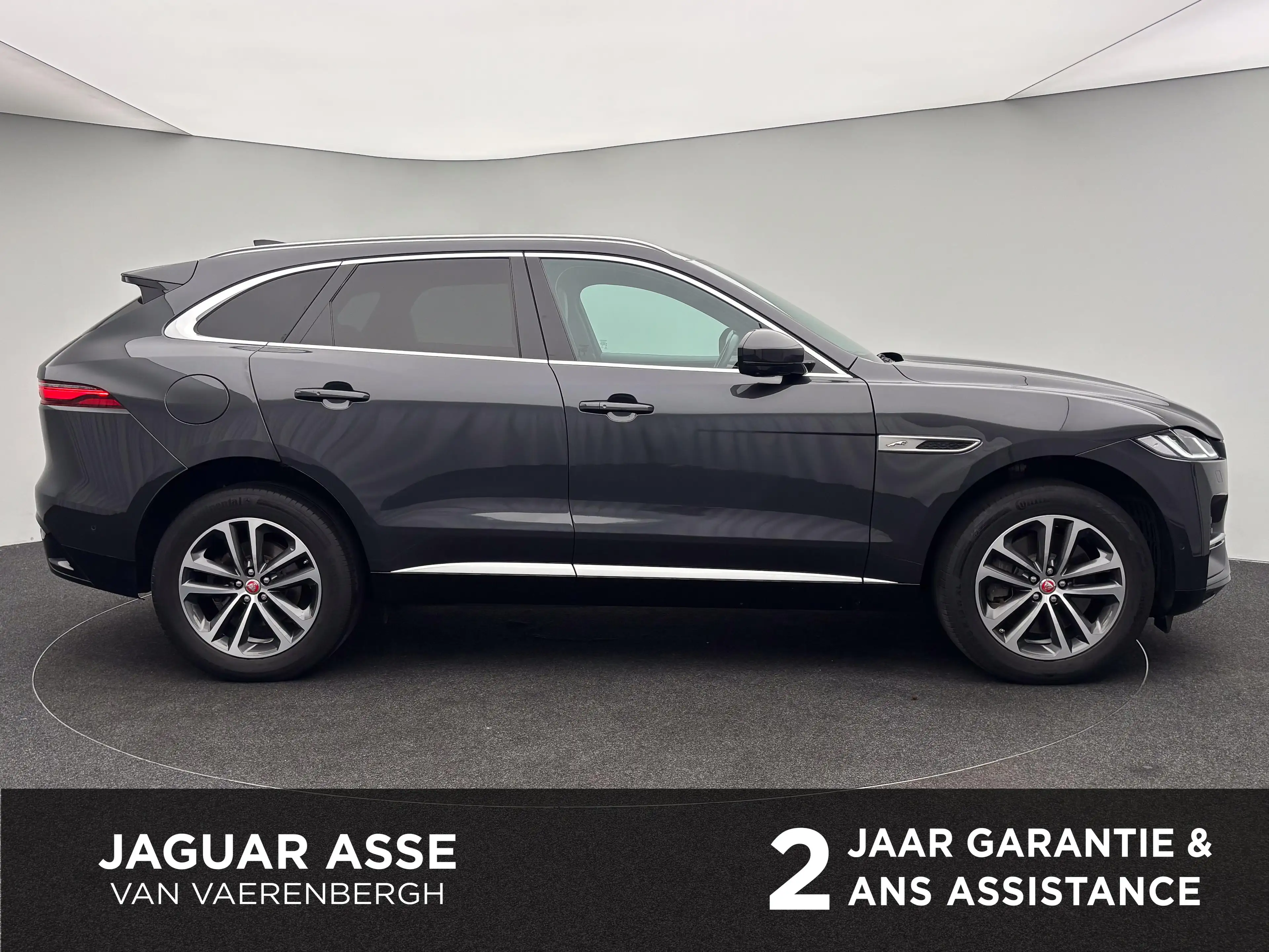 Jaguar F-Pace P400e S AWD Auto. 21MY — photo 13