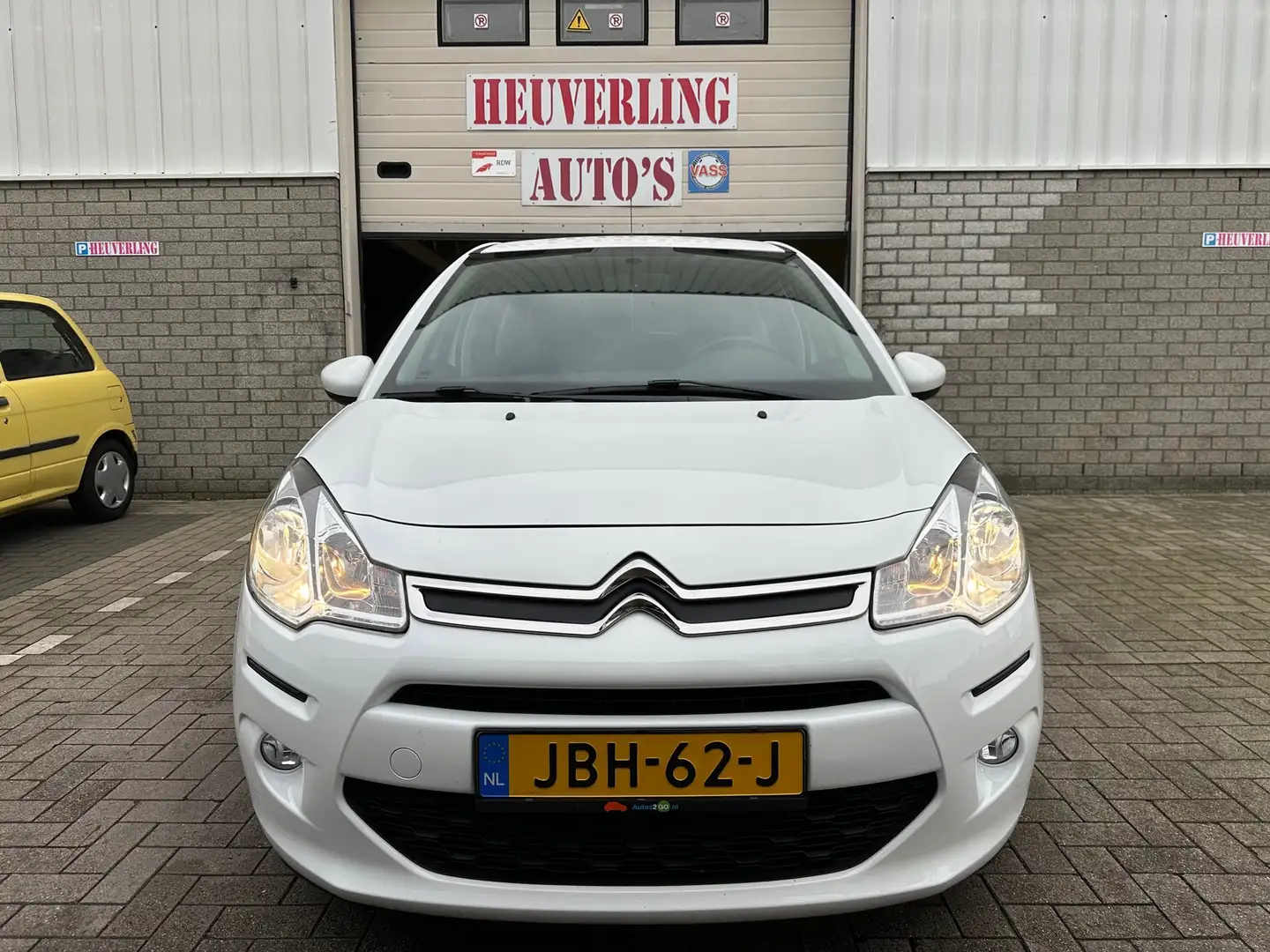 Citroen C3 1.0 PureTech Feel Edition | Airco | Cruise | PDC Weiß - 2