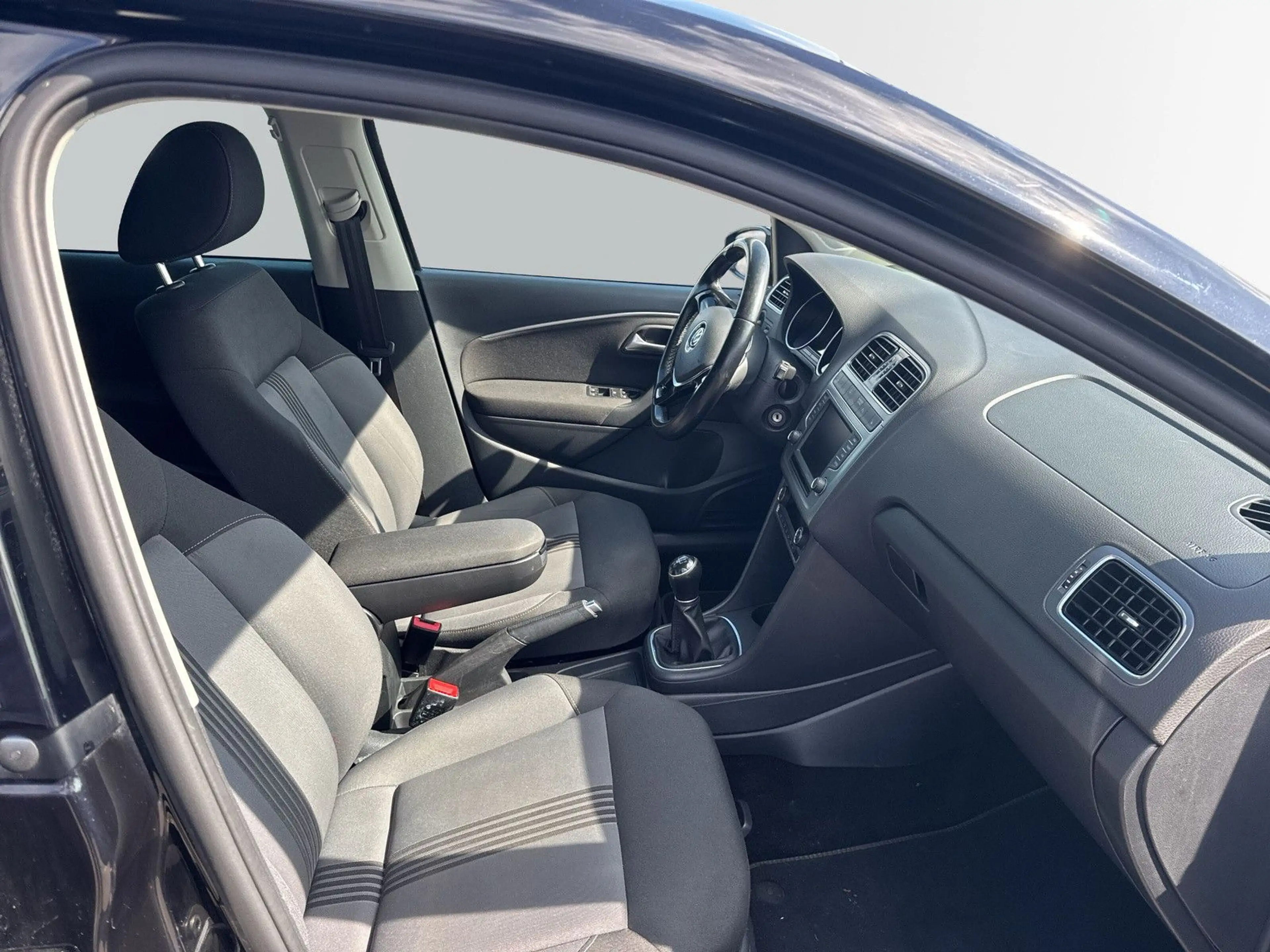 Volkswagen Polo V Allstar BMT/Start-Stopp — photo 9