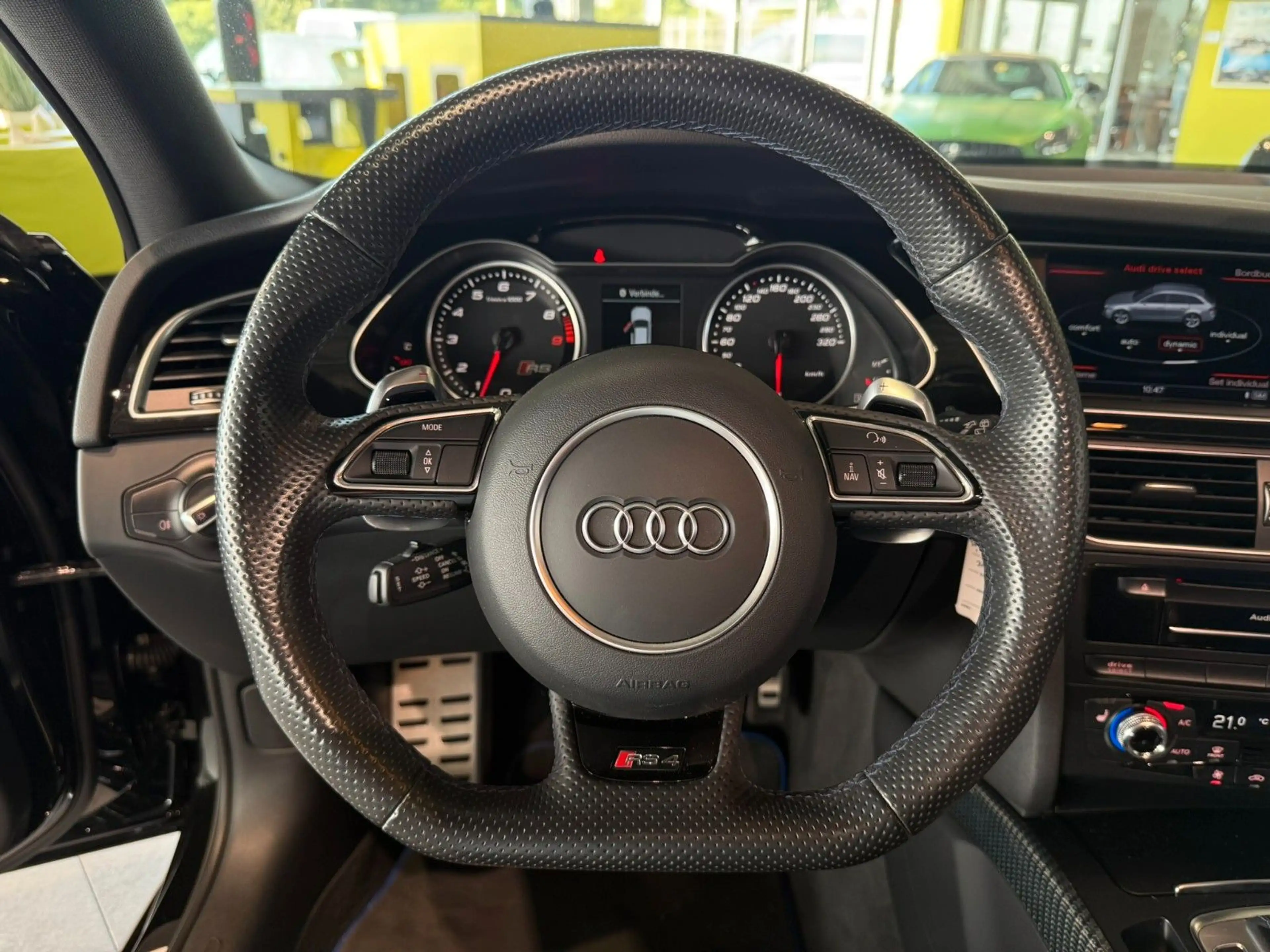 Audi RS4 Avant 4.2 FSI*V8*quattro*Valcona*Pano* B&O* — photo 15