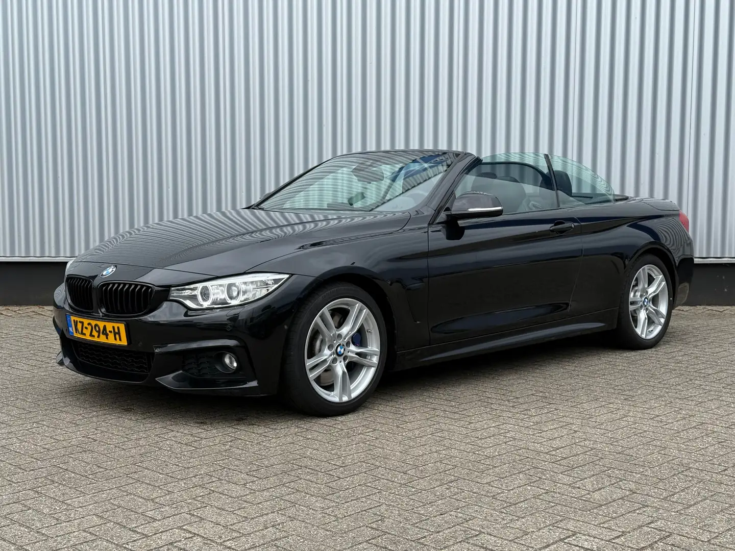 BMW 430 430i Cabrio 252pk | M-Sport | Apple Carplay Zwart - 2