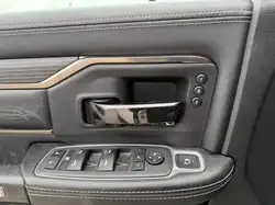 RAM 2500 снимка RAM 2500