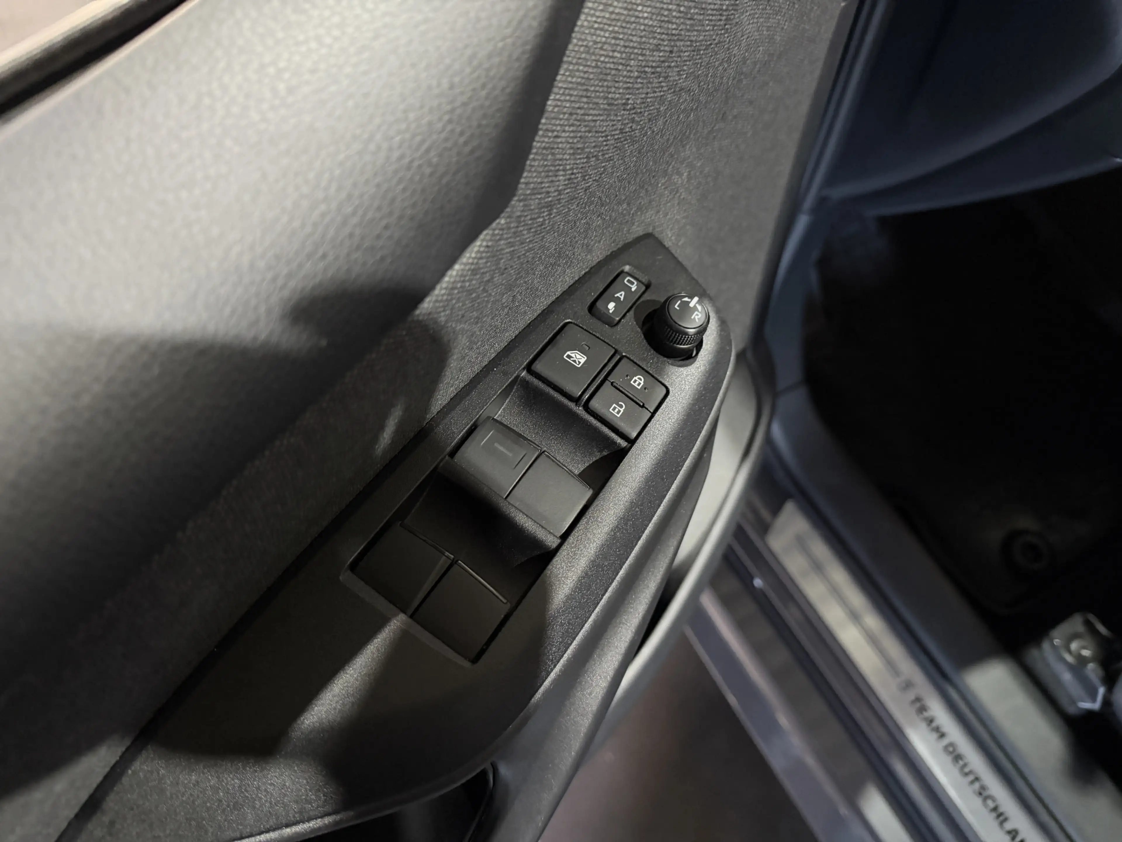 Toyota Yaris 1.5 Hybrid 115 Business - CarPlay / Camera / Stoel — photo 25
