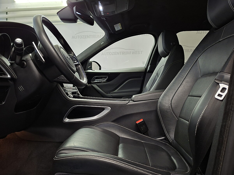 Jaguar F-Pace 20d AWD R-Sport..Navi/Xenon/RFK — photo 6