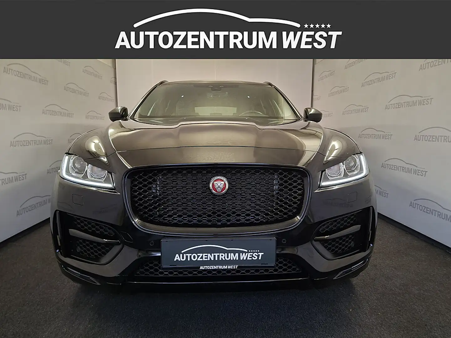 Jaguar F-Pace 20d AWD R-Sport..*Motorschaden* Schwarz - 2