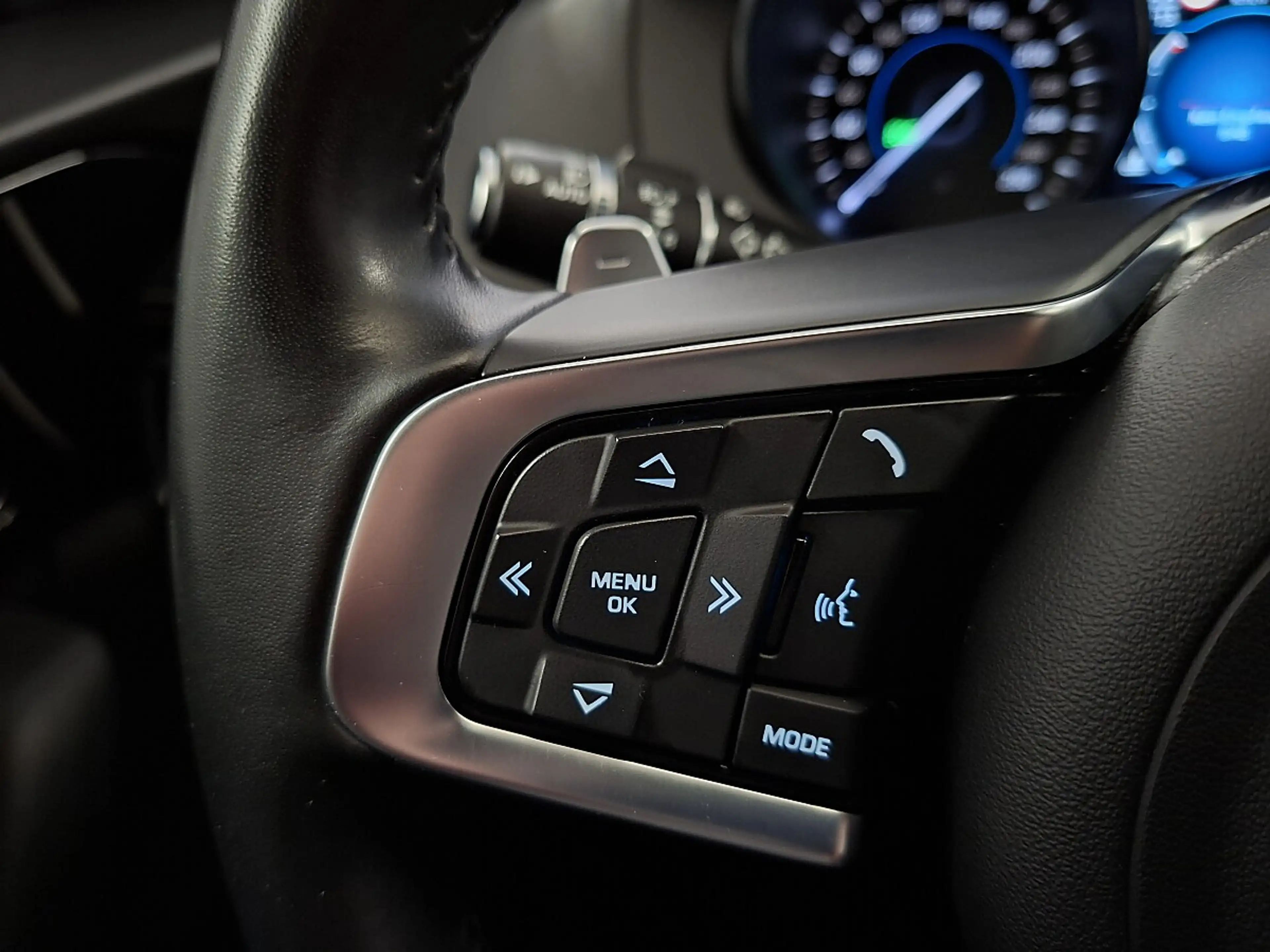 Jaguar F-Pace 20d AWD R-Sport..Navi/Xenon/RFK — photo 10