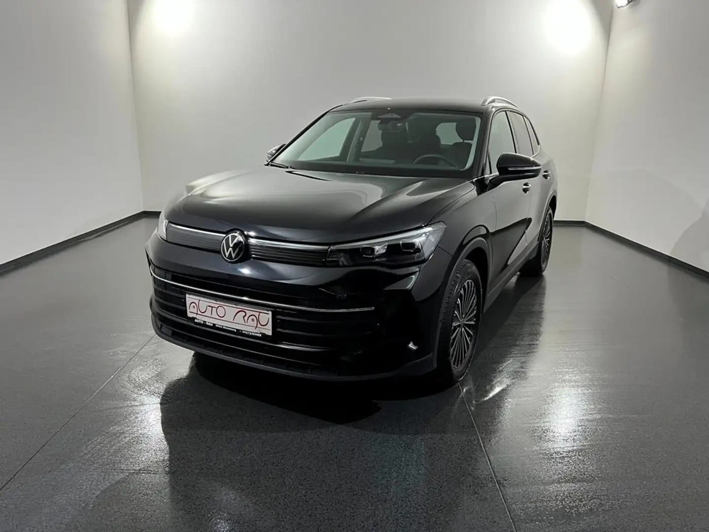 Volkswagen Tiguan 2.0 TDI SCR Life DSG *AHK*LED*ACC*NAVI* Schwarz - 2
