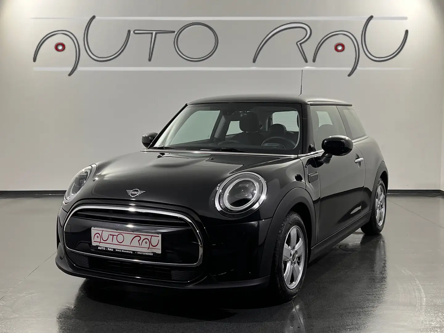 MINI Cooper 3D Essential Trim Automatik *LED*NAVI*PDC* Schwarz - 1