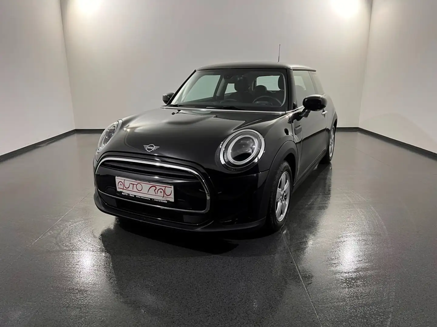 MINI Cooper 3D Essential Trim Automatik *LED*NAVI*PDC* Schwarz - 2