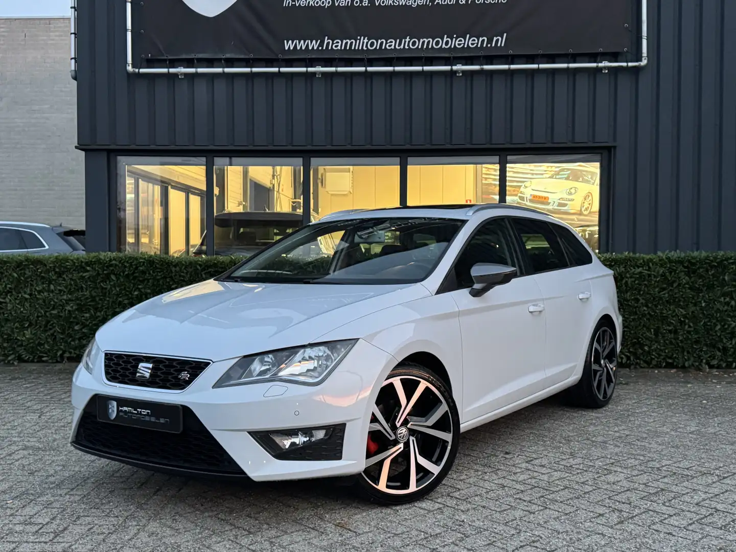 SEAT Leon ST 1.4 TSI 140pk FR Business Leder Navi Panoramada Blanc - 1