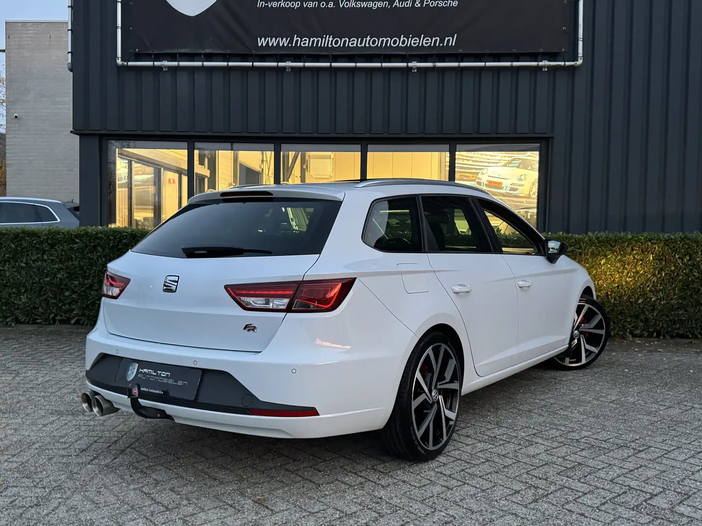 SEAT Leon ST 1.4 TSI 140pk FR Business Leder Navi Panoramada Blanc - 2