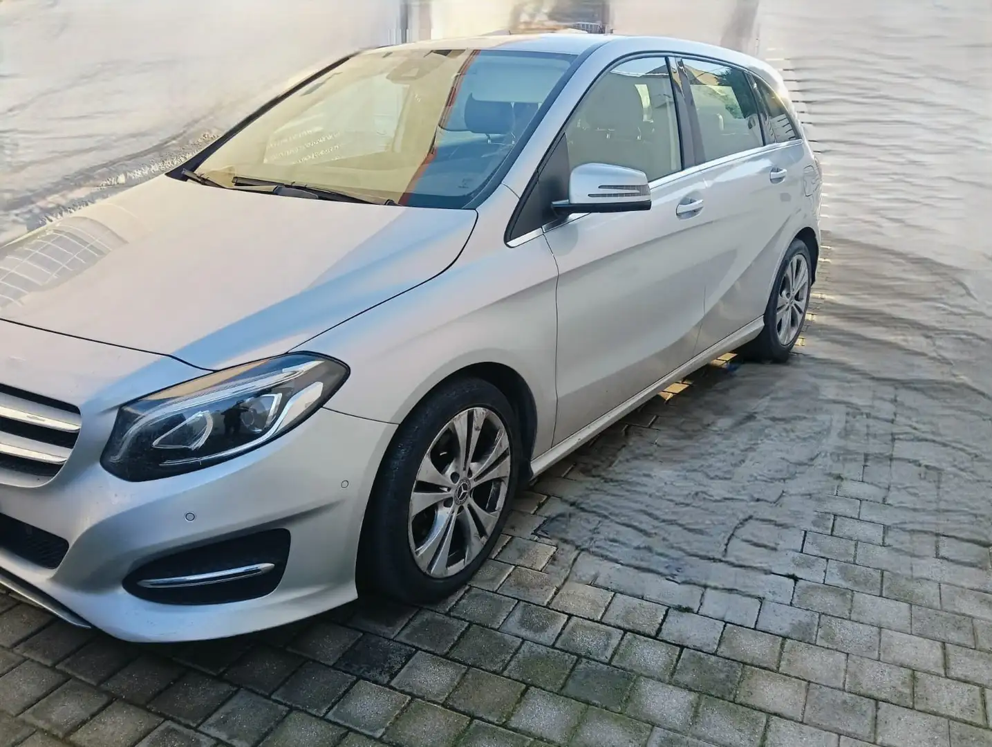 Mercedes-Benz B 200 B 200 d (cdi) Sport auto Argento - 1