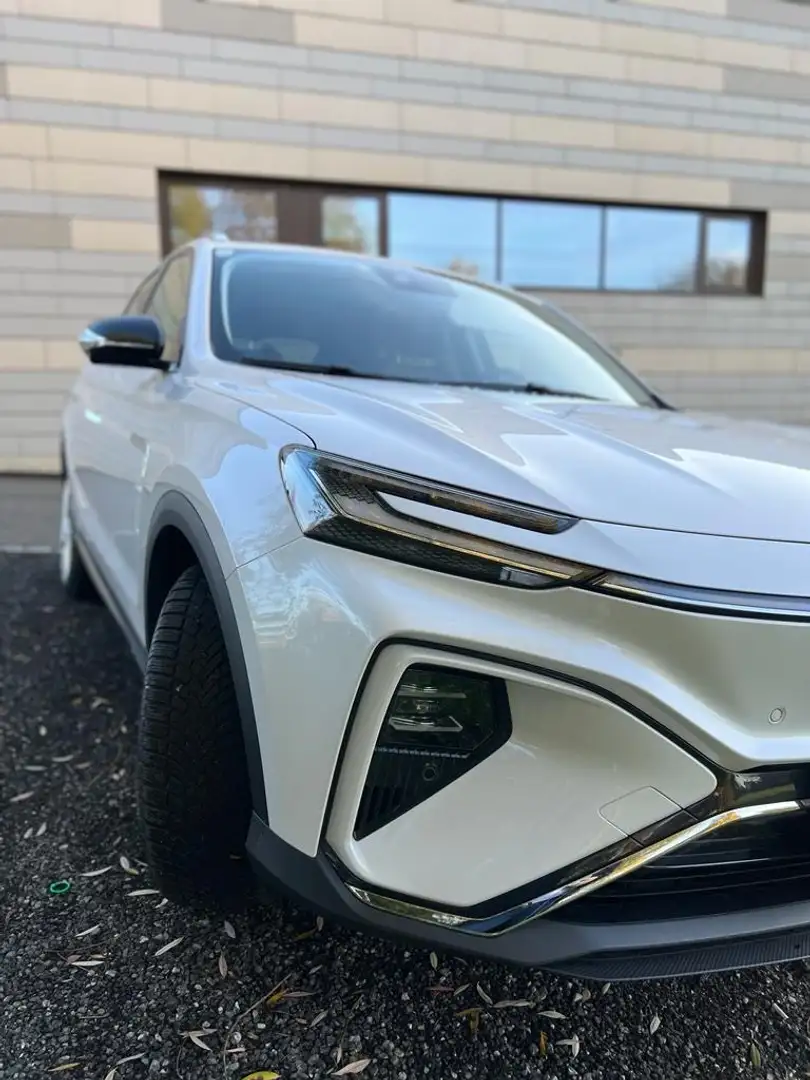 MG Marvel R performance Fehér - 1