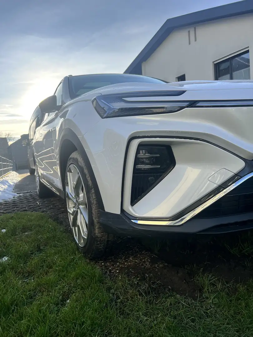 MG Marvel R performance Weiß - 2