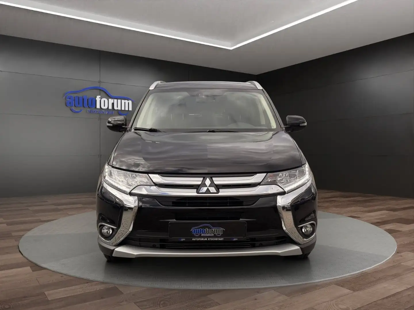 Mitsubishi Outlander SUV Star+ 4WD AUT.°NAVI°KAMERA°SHZ° Schwarz - 2