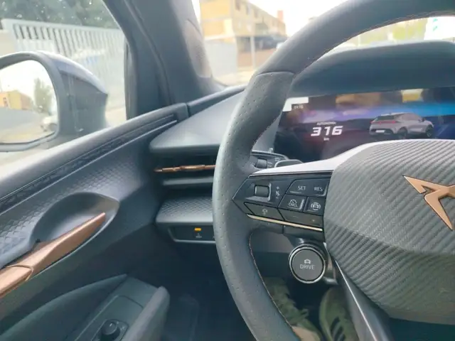 Cupra Raval view 23