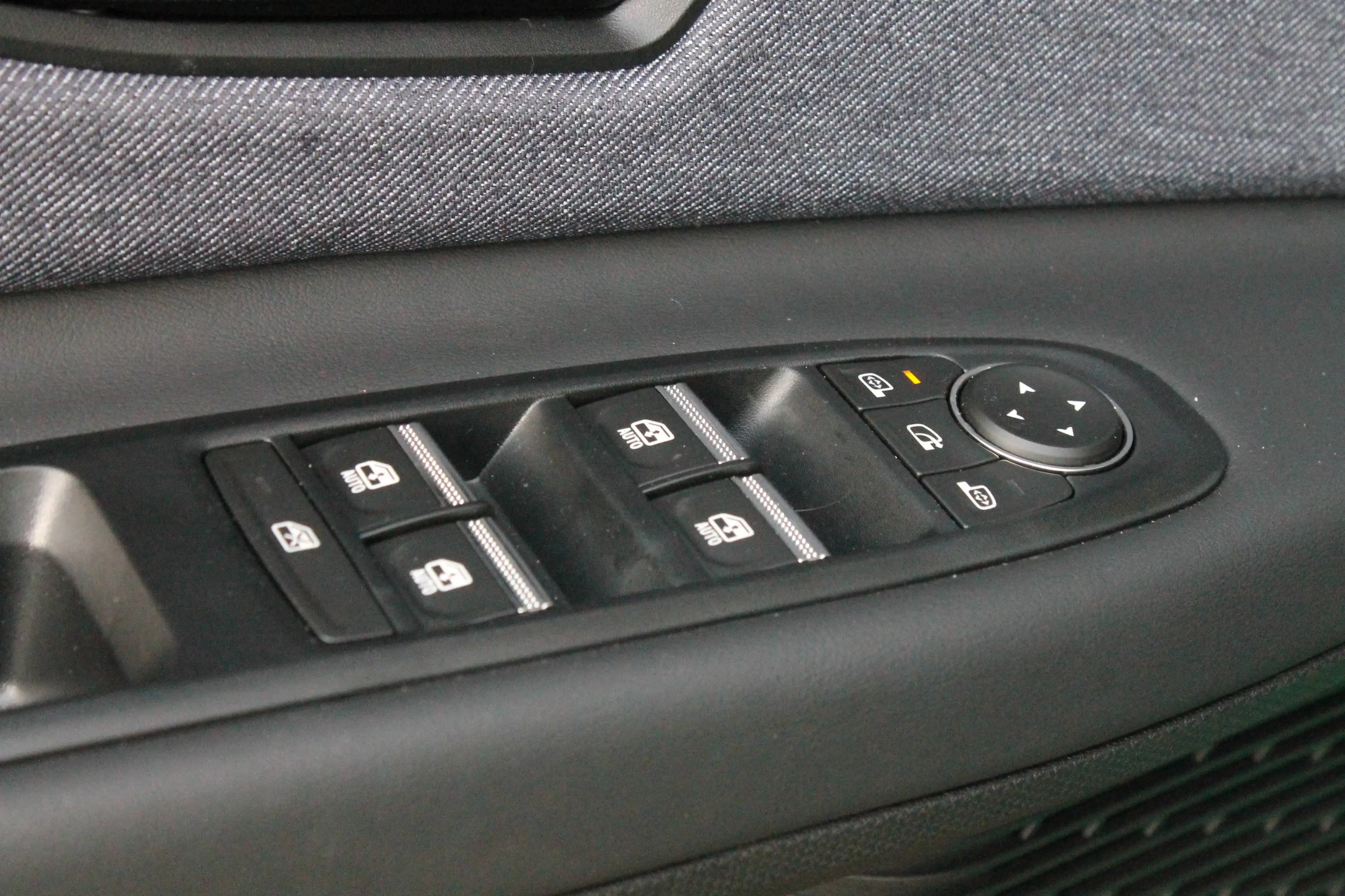 Renault R 5 E-Tech Techno 150 Comfort Range *Automatik *Wärmepumpe *Winter Komfort-Paket *PDC *Kamera *Garantie — photo 14