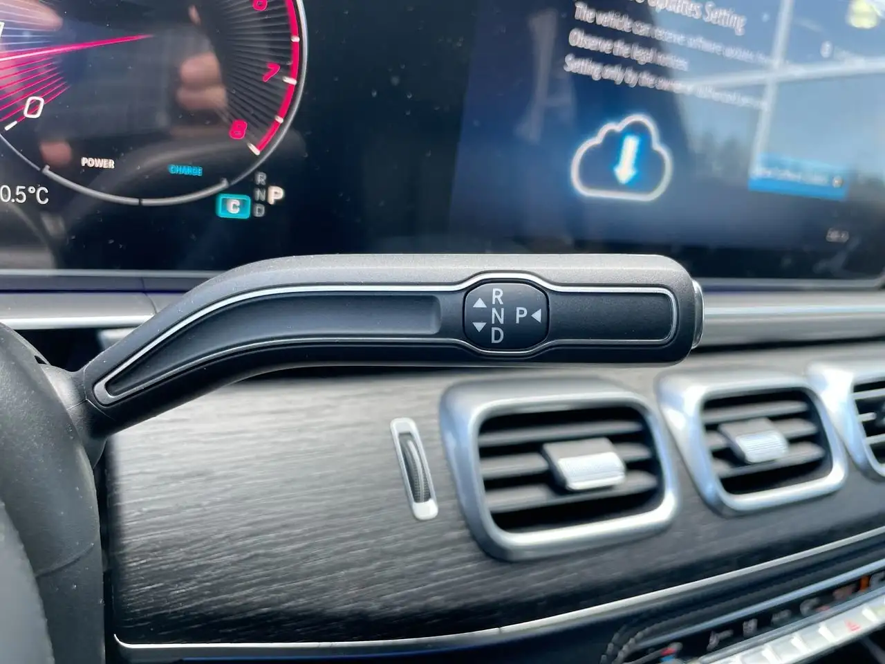 Mercedes-Benz GLE снимка Mercedes-Benz GLE