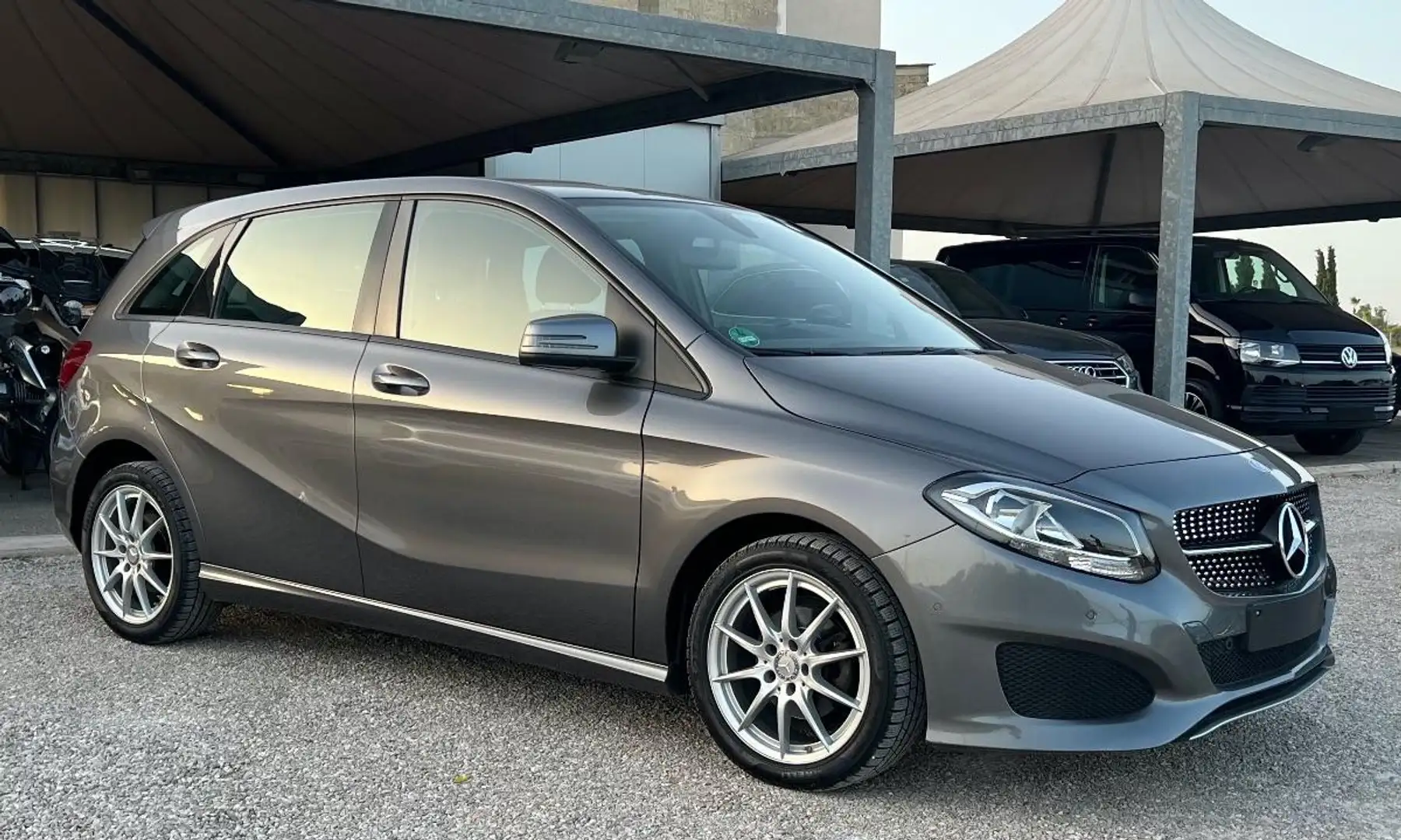 Mercedes-Benz B 180 d Executive Grigio - 2