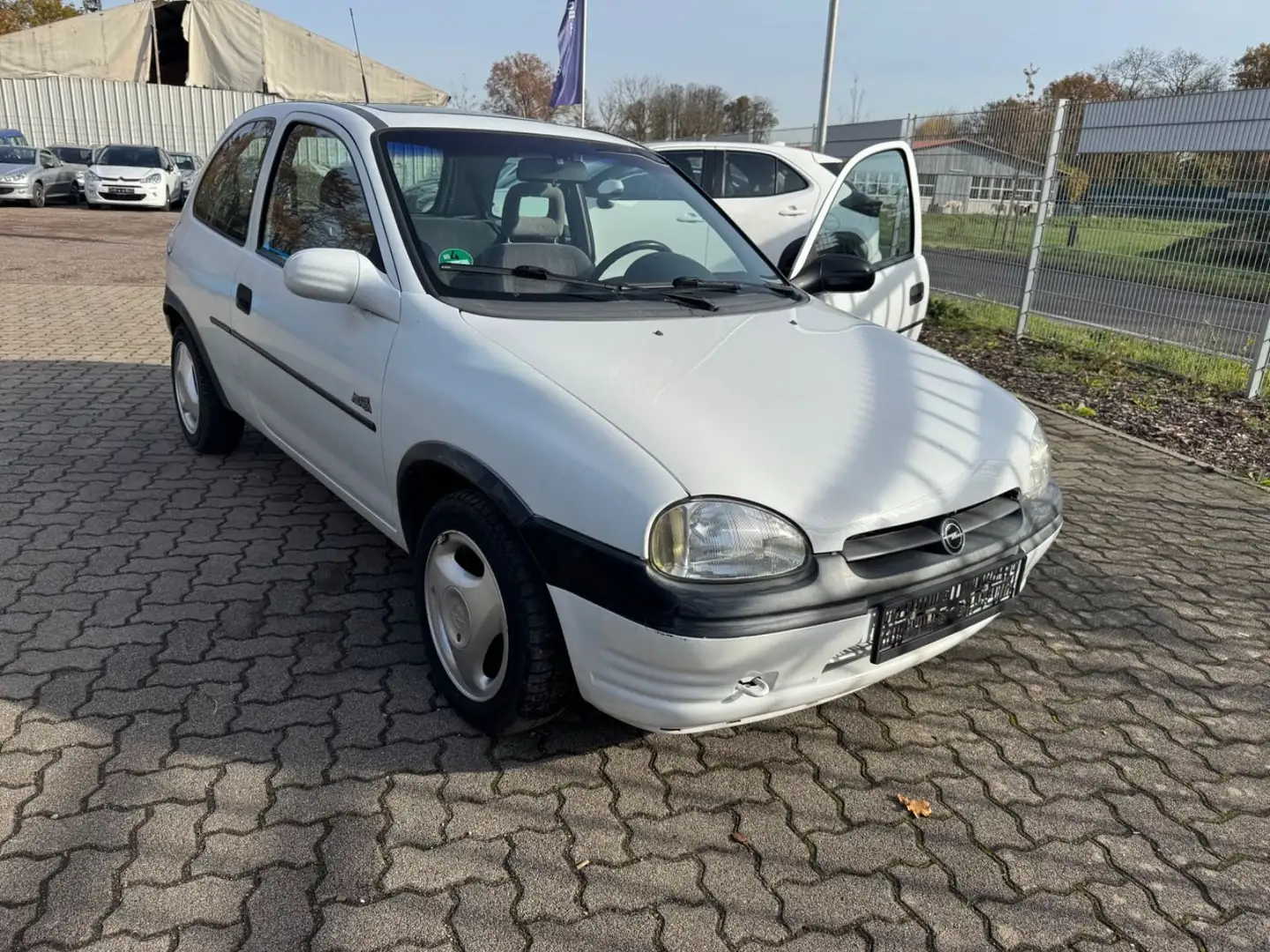 Opel Corsa 1.4 16V Advantage Bianco - 2