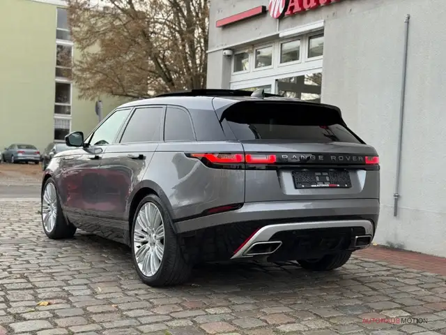 Land Rover Range Rover Velar view 7