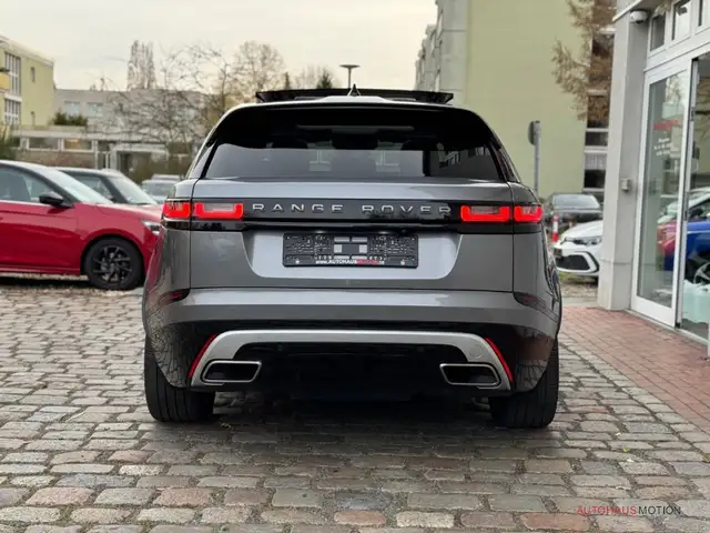 Land Rover Range Rover Velar view 6