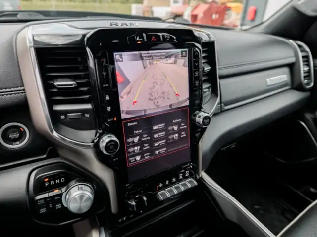 RAM 1500 RAM 1500 Laramie Sport Quad Cab 6'4''-Bed 4x4 Ansicht 30