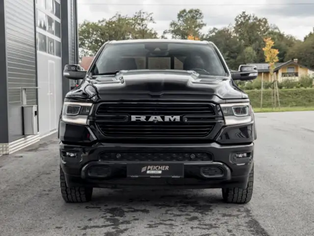 RAM 1500 RAM 1500 Laramie Sport Quad Cab 6'4''-Bed 4x4 Ansicht 5