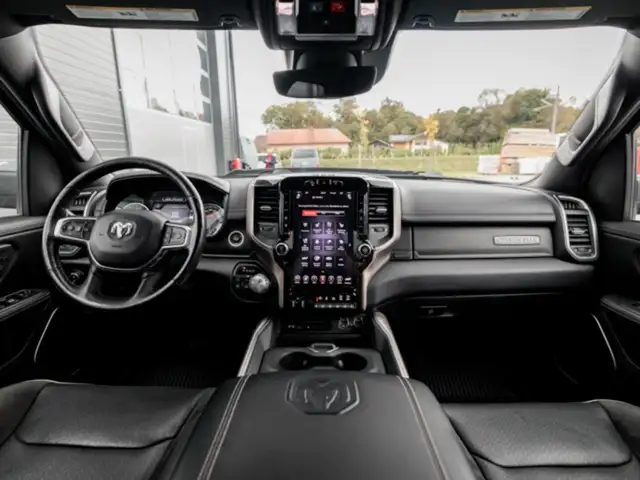 RAM 1500 RAM 1500 Laramie Sport Quad Cab 6'4''-Bed 4x4 Ansicht 21