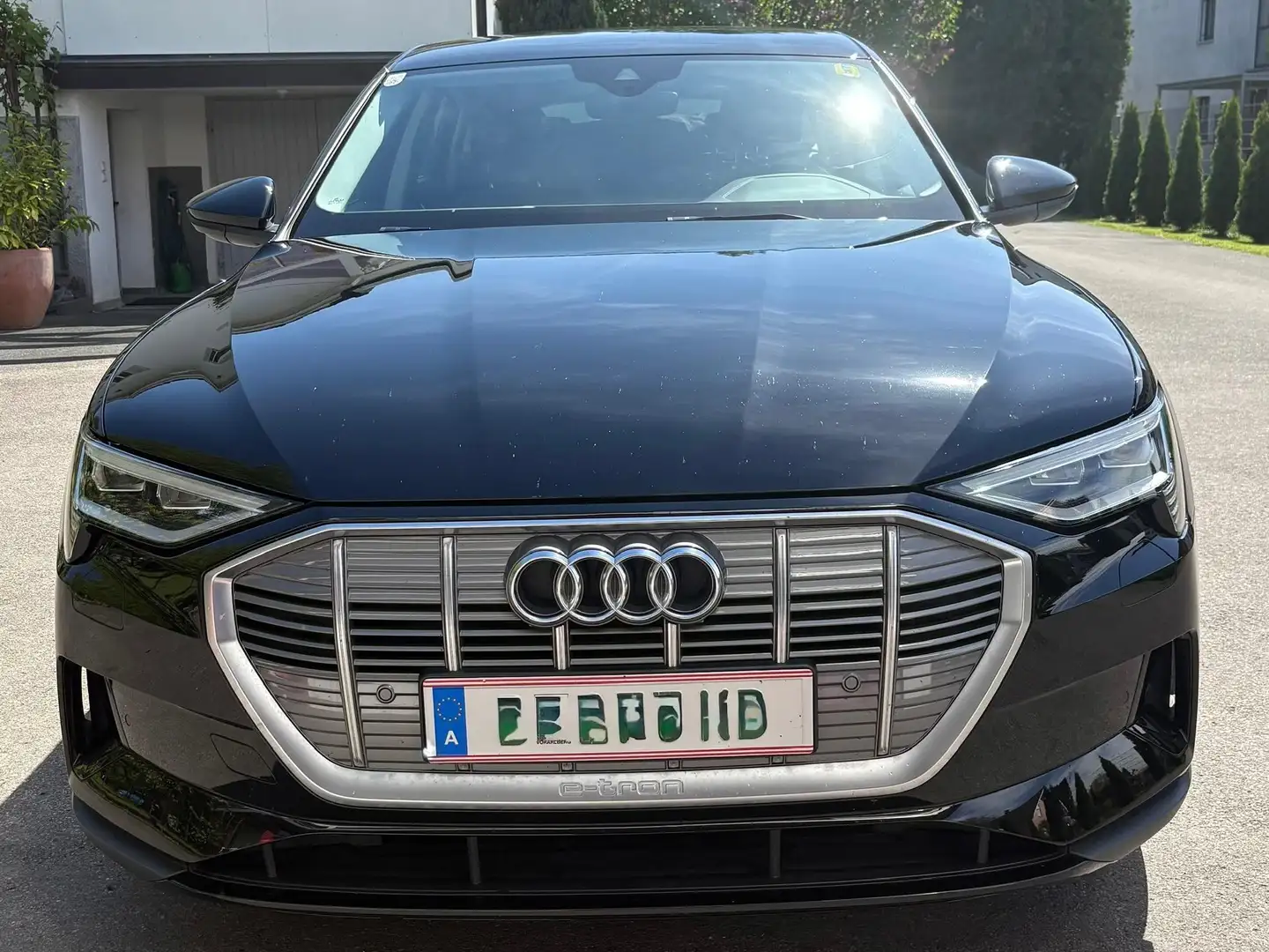 Audi e-tron e-tron SB 50 quattro 71kWh Business Business Schwarz - 1