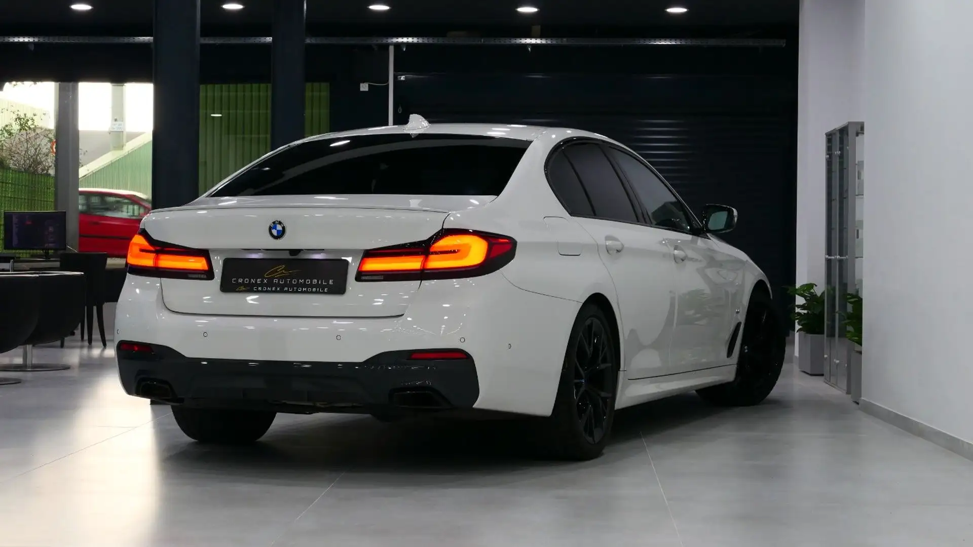 BMW 520 d Limousine M Sport*Laser*AHK*DA*PA*Standhzg* Blanco - 2