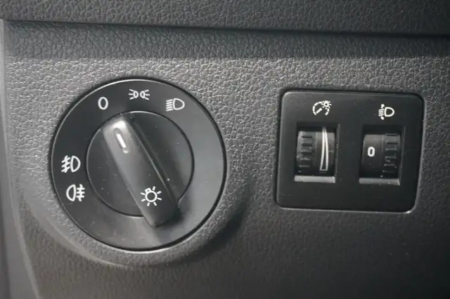 Volkswagen Caddy view 13
