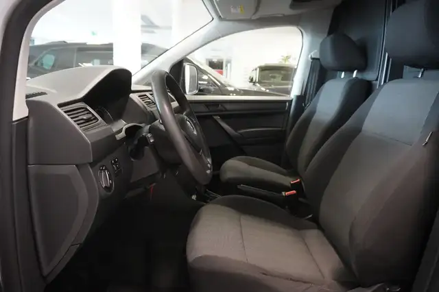 Volkswagen Caddy view 8