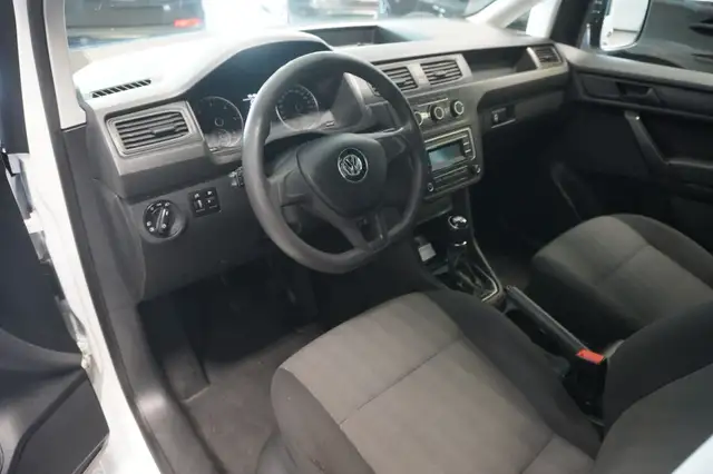 Volkswagen Caddy view 7
