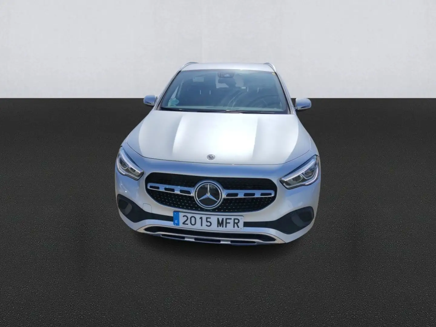 Mercedes-Benz GLA 200 MERCEDES D - 2