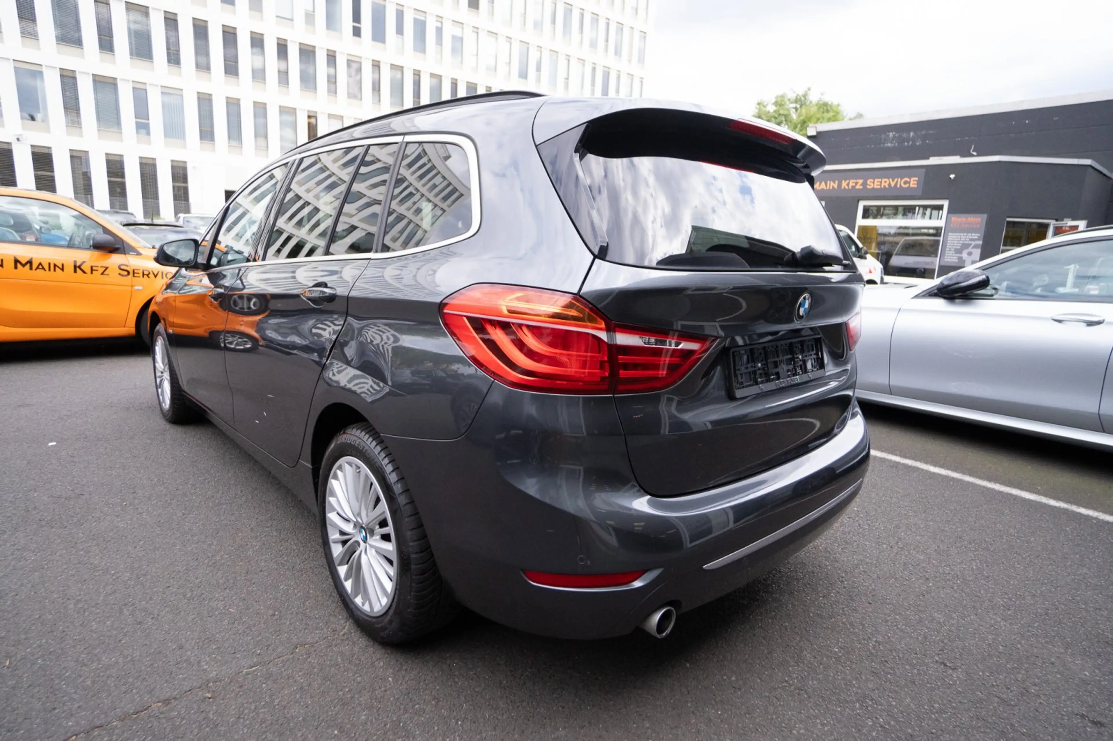 BMW 216 Gran Tourer 216d Luxury Line 7 Sitze — photo 10