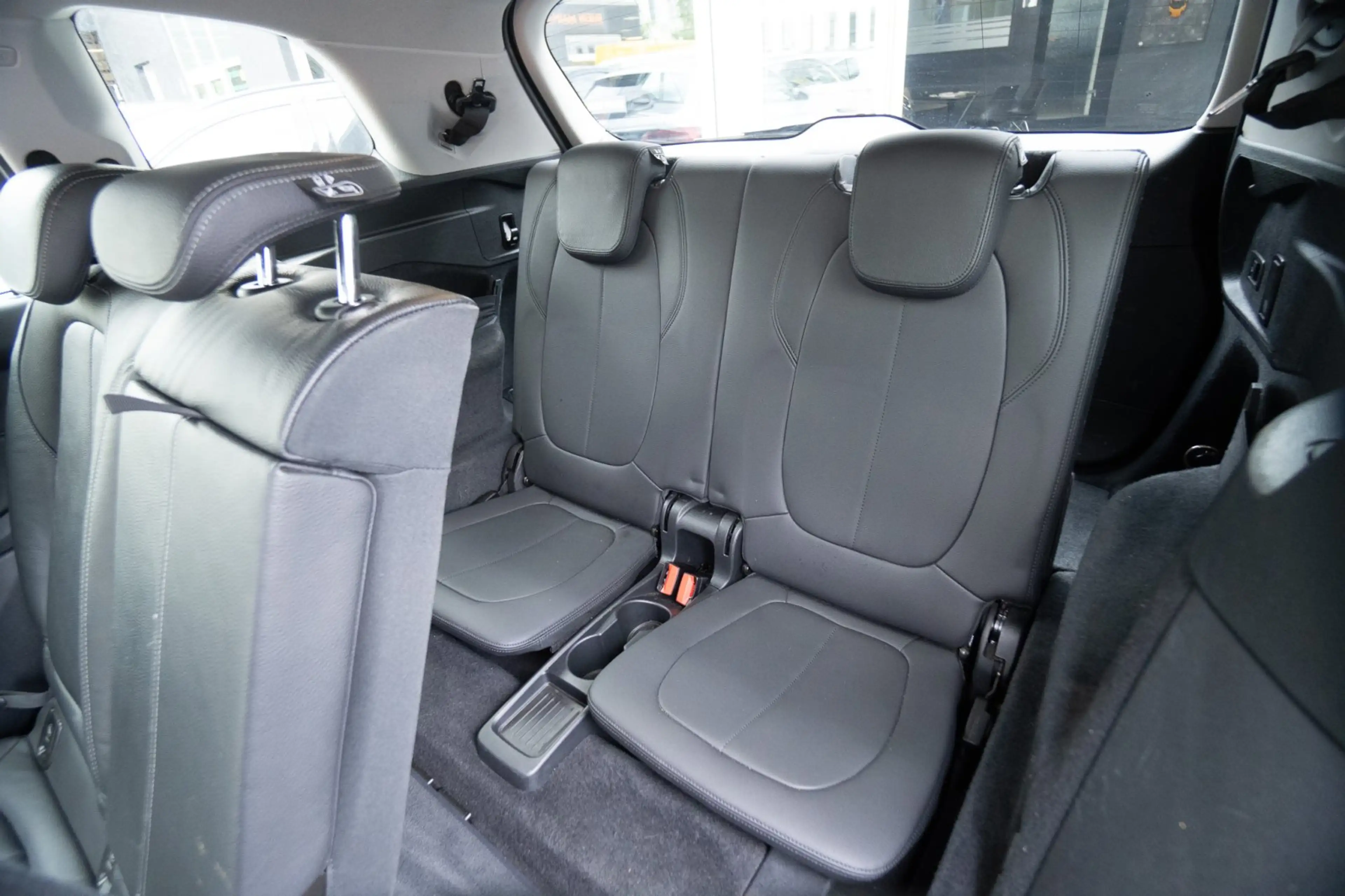 BMW 216 Gran Tourer 216d Luxury Line 7 Sitze — photo 14